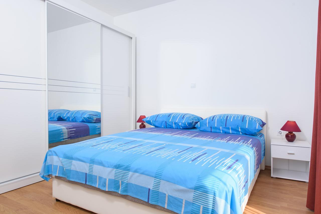 Apartment Drmic Kaštela المظهر الخارجي الصورة