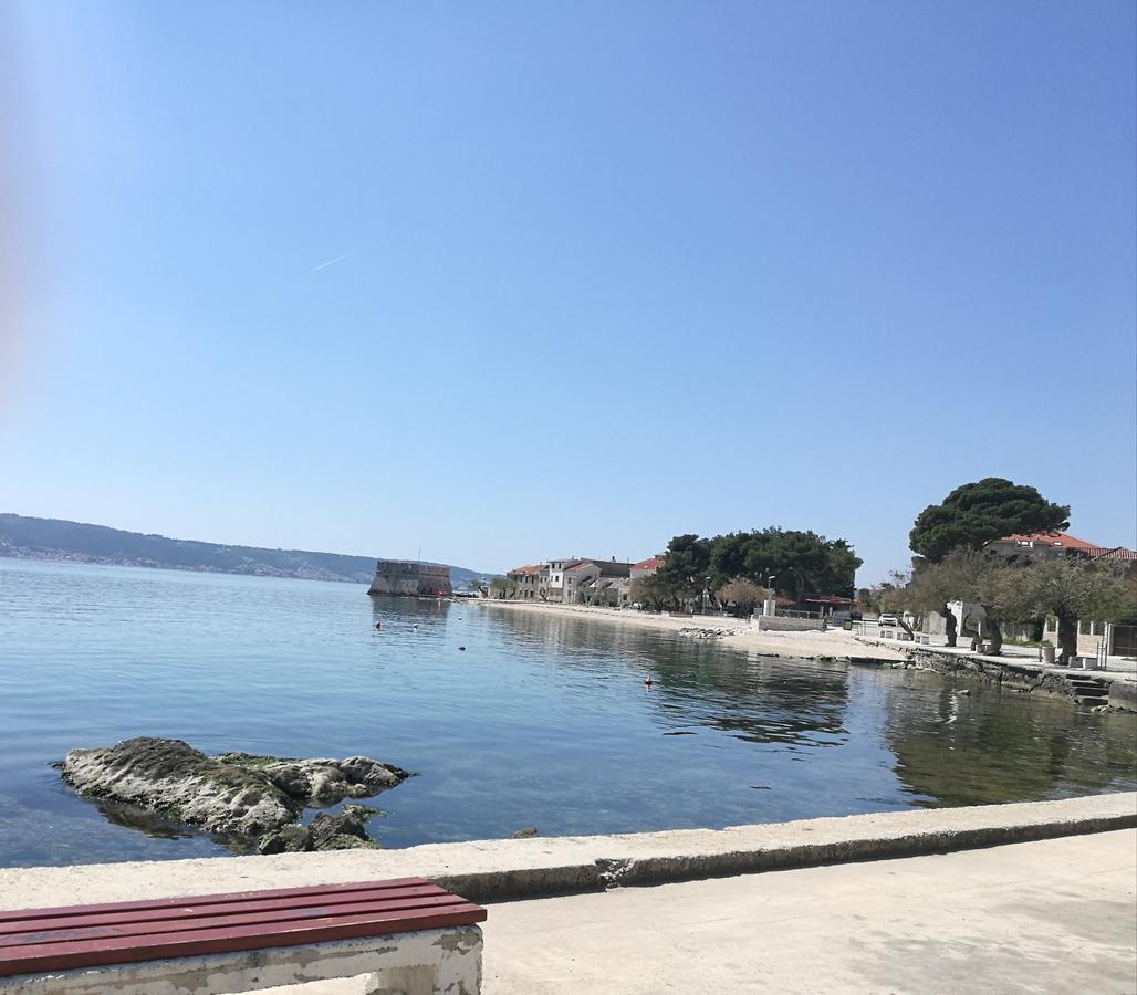 Apartment Drmic Kaštela المظهر الخارجي الصورة