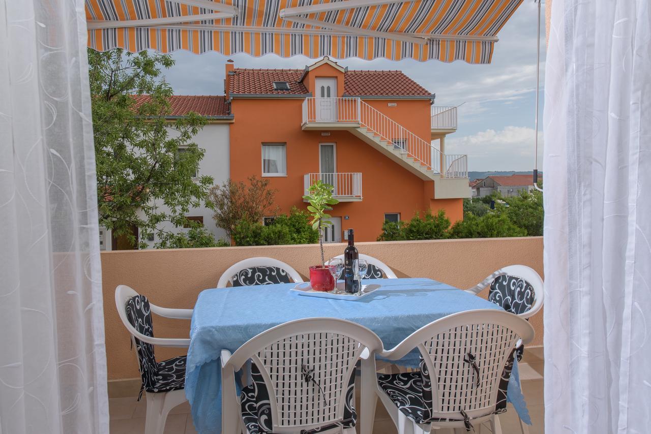 Apartment Drmic Kaštela المظهر الخارجي الصورة